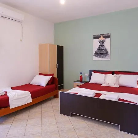 Seventh Heaven Saranda