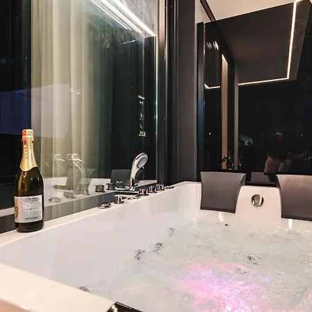 Heavenly Rest Luxury Отель *