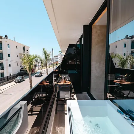 Отель Heavenly Rest Luxury